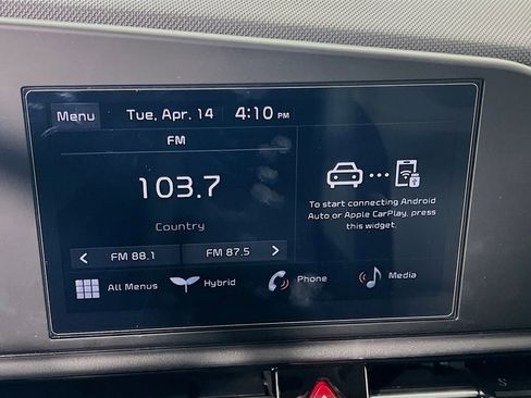 New 2026 Kia Niro LX FWD image 12