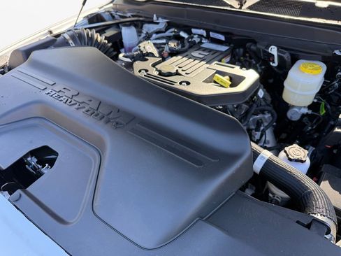 New 2026 RAM 2500 Big Horn AWD/4WD image 21