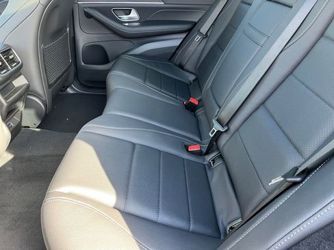 New 2026 Mercedes-Benz GLE 350 4MATIC image 9