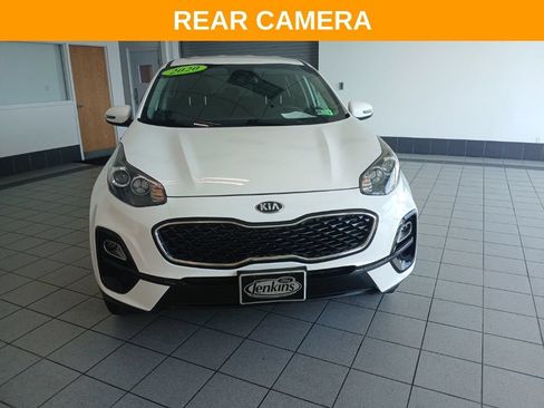 Used 2020 Kia Sportage LX w/ LX Popular Package AWD/4WD image 3