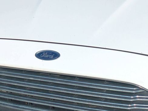 Used 2016 Ford Fusion Titanium image 12