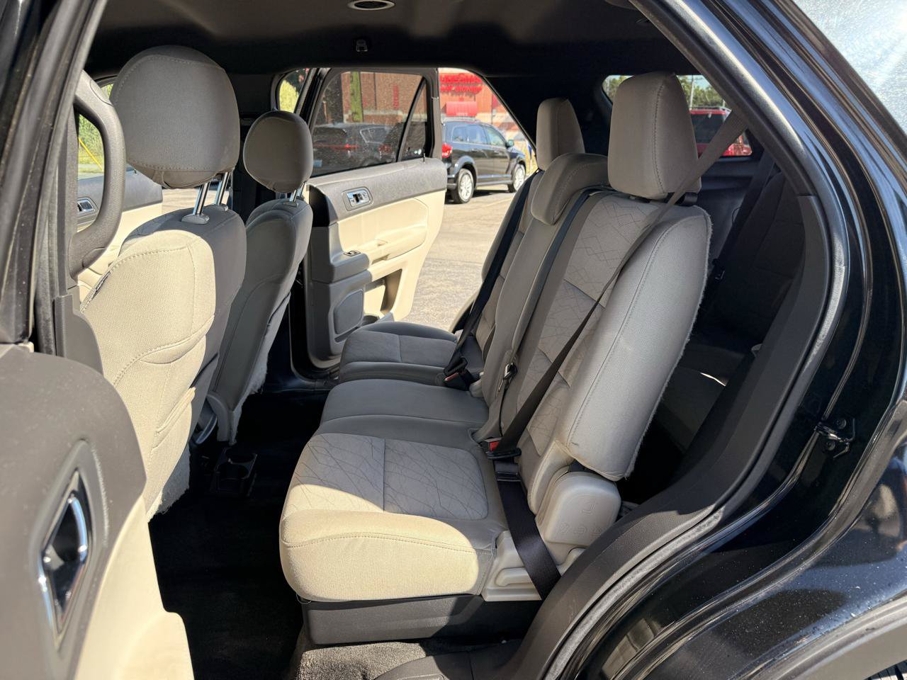 Used 2014 Ford Explorer FWD image 11