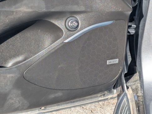 Used 2021 Buick Enclave Premium w/ Sun and Sites Package image 16