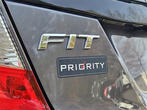 Used 2020 Honda Fit LX image 24