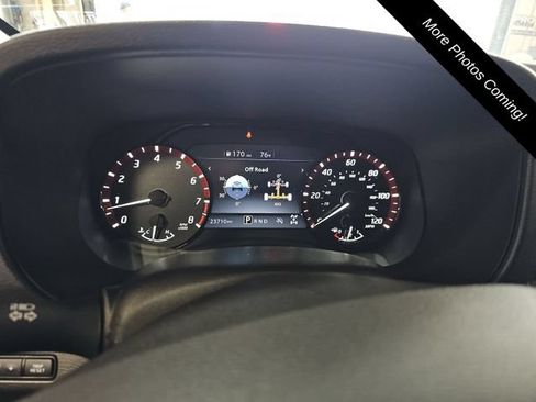 Used 2024 Nissan Frontier PRO-4X w/ Off-Road Protection Package AWD/4WD image 4