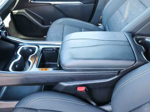 Used 2024 Chevrolet Traverse LS FWD image 23