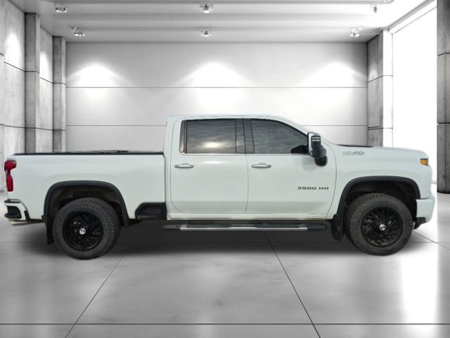 Used 2022 Chevrolet Silverado 3500 High Country w/ Safety Package II AWD/4WD image 5