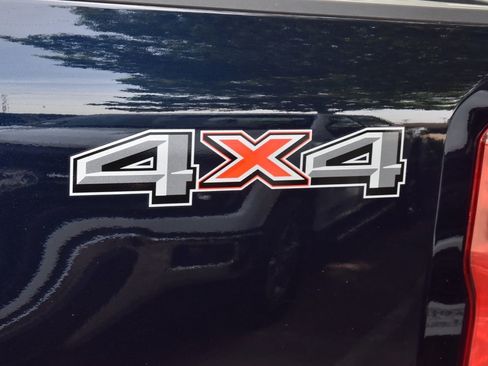 Used 2025 Ford F250 Lariat image 41