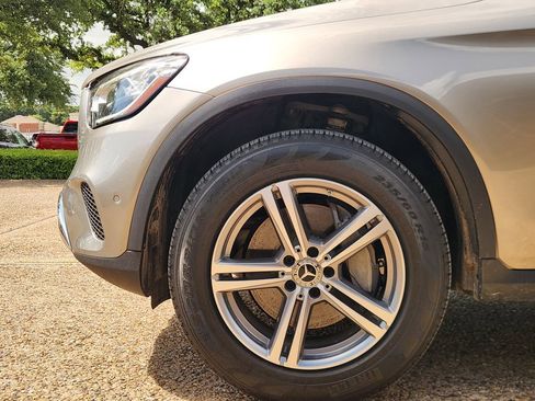 Used 2022 Mercedes-Benz GLC 300 image 10