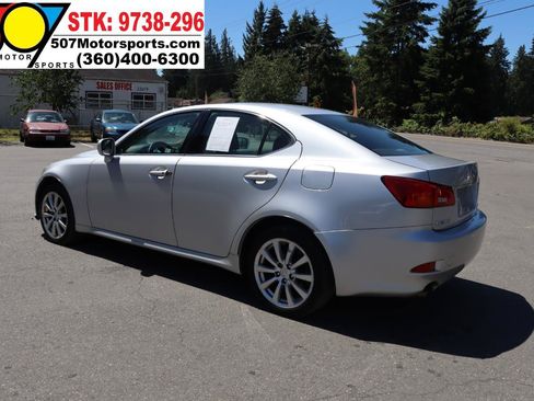 Used 2006 Lexus IS 250 AWD w/ Luxury Pkg image 9