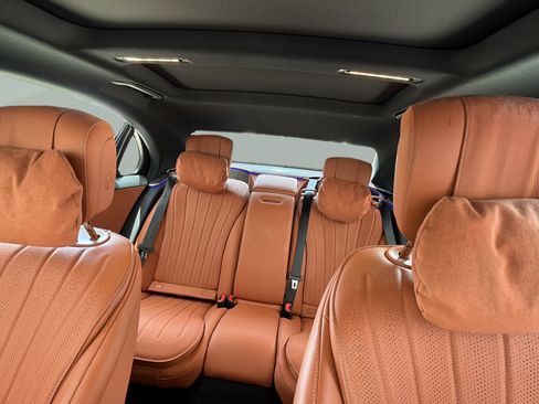 Certified 2023 Mercedes-Benz S 500 4MATIC w/ Warmth & Comfort Package image 26