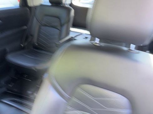 Used 2023 Nissan Pathfinder Platinum AWD/4WD image 28