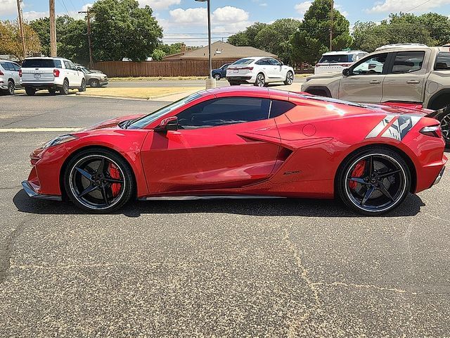 Used 2025 Chevrolet Corvette E-Ray AWD/4WD image 2