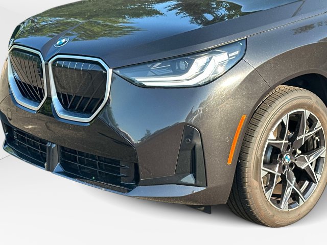 Used 2025 BMW X3 xDrive30i AWD/4WD image 8