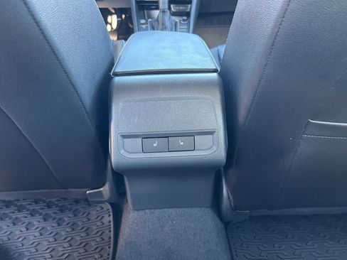 Used 2024 Volkswagen Jetta SEL image 11