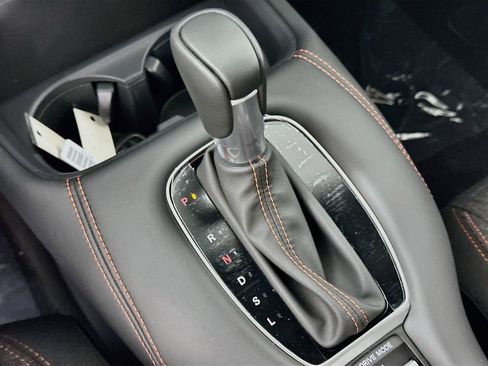 Used 2025 Honda HR-V Sport image 13