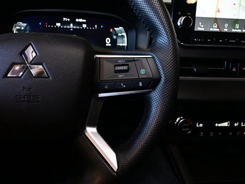 Used 2024 Mitsubishi Outlander SE Black Edition AWD/4WD image 47