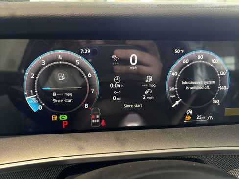 New 2026 Volkswagen Tiguan S image 24