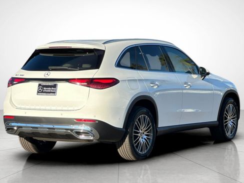 New 2026 Mercedes-Benz GLC 300 image 12