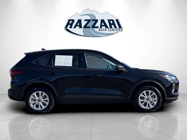 Certified 2025 Ford Escape Active AWD/4WD image 2