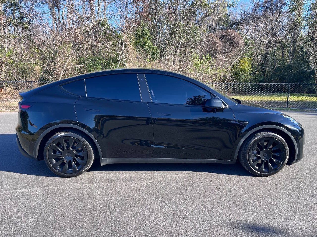 Used 2021 Tesla Model Y Long Range AWD/4WD image 9
