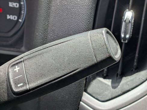 Used 2022 Chevrolet Silverado 1500 Custom RWD image 11