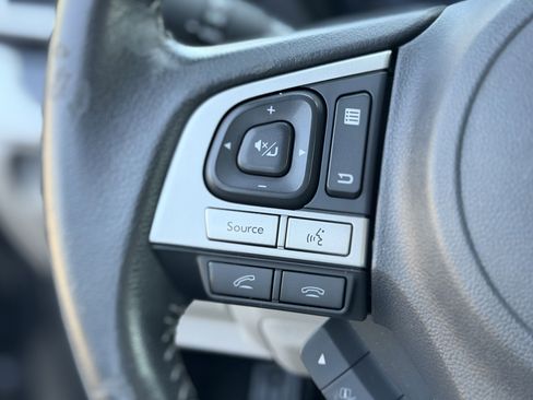 Used 2017 Subaru Forester 2.5i Limited AWD/4WD image 30
