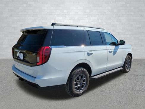New 2026 Ford Expedition Active RWD image 4