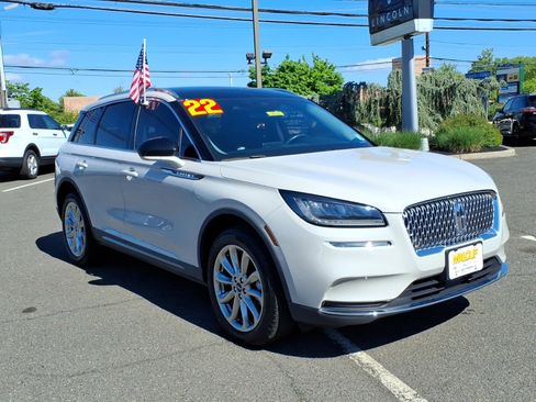 Used 2022 Lincoln Corsair AWD w/ Premium Package image 1