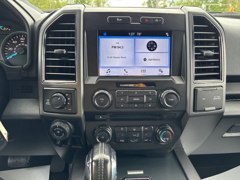 Used 2018 Ford F150 XLT w/ Equipment Group 302A Luxury AWD/4WD image 26