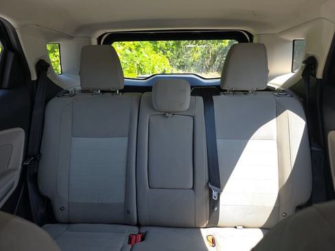 Used 2018 Ford EcoSport S FWD image 11