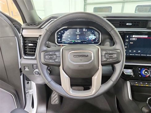 Used 2023 GMC Sierra 1500 Denali w/ Denali Reserve Package image 24