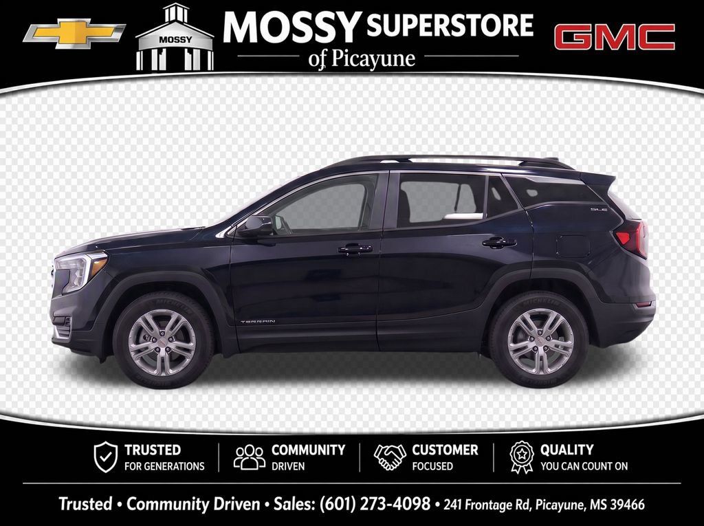 Used 2022 GMC Terrain SLE w/ Driver Convenience Package FWD image 8