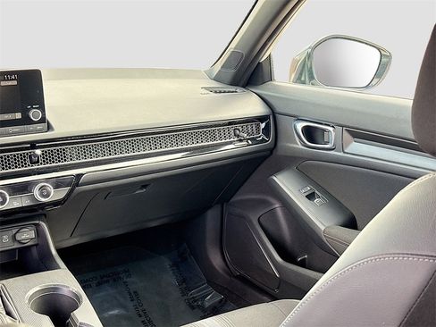 Used 2025 Honda Civic Sport image 21