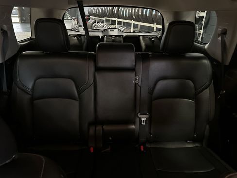 Certified 2023 Nissan Pathfinder SL image 6