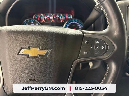 Used 2018 Chevrolet Silverado 1500 LT w/ Trailering Package AWD/4WD image 16