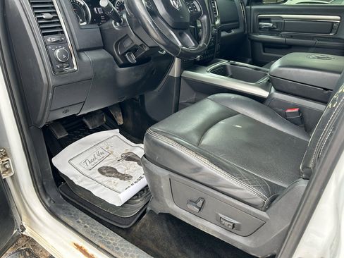 Used 2017 RAM 1500 Sport w/ Sport Premium Group image 10