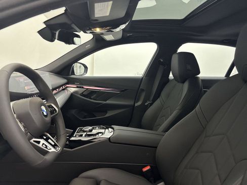 New 2027 BMW 530i xDrive w/ M Sport Package AWD/4WD image 24