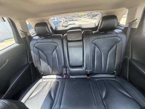 Used 2022 Lincoln Nautilus Reserve FWD image 5