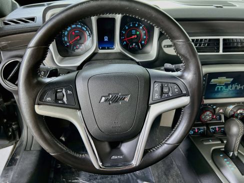 Used 2015 Chevrolet Camaro SS w/ RS Package RWD image 32