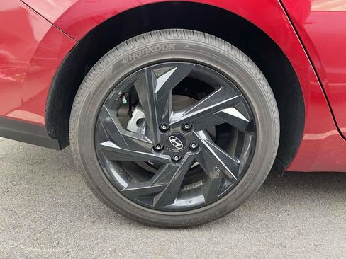 Certified 2026 Hyundai Elantra SEL Sport Premium image 6