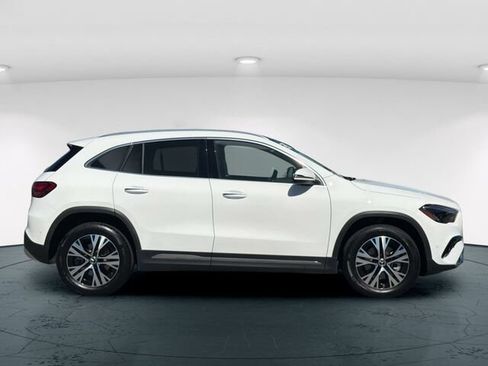 Certified 2026 Mercedes-Benz GLA 250 image 8