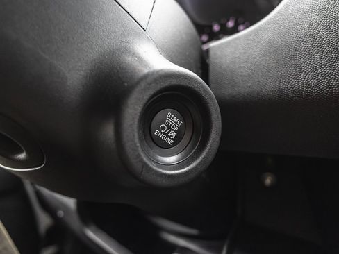 Used 2022 RAM ProMaster 1500 image 9