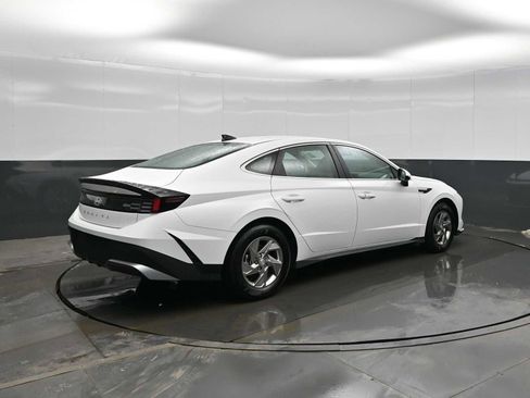 Certified 2025 Hyundai Sonata SE image 8
