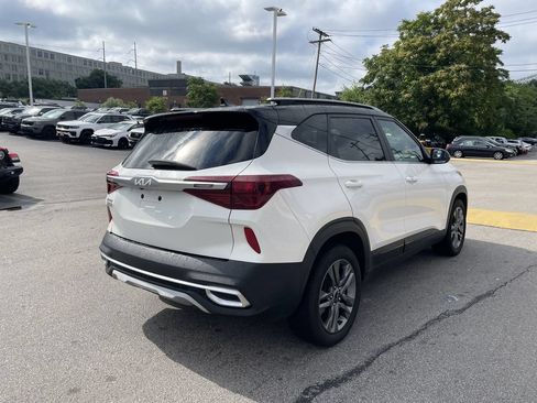 Used 2022 Kia Seltos S FWD image 5