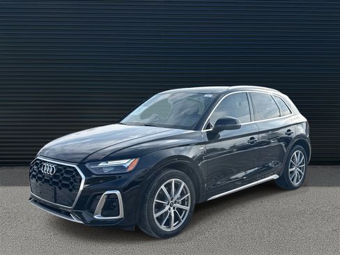Used 2021 Audi Q5 e Premium Plus w/ Premium Plus Package image 1