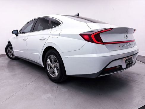 Used 2020 Hyundai Sonata SE image 2