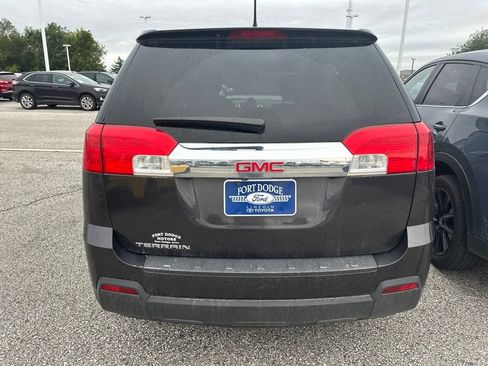 Used 2014 GMC Terrain SLE FWD image 3