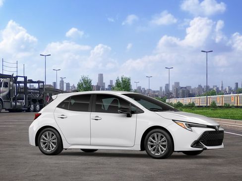 New 2026 Toyota Corolla SE image 13