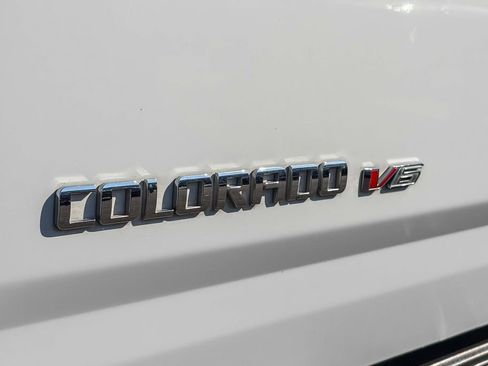 Used 2020 Chevrolet Colorado LT image 9